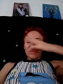 dulcelatin21 online show from 6, 10, 2025