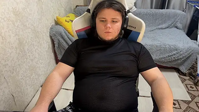 desiredude9 online show from 5, 10, 2025