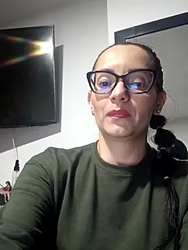 Snapshot of sarita_star chatting on 28, 10, 2025 sarita star online show from 28, 10, 2025