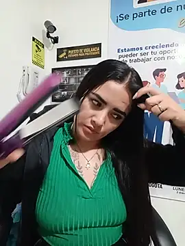 Snapshot of MAYE__13 chatting on 21, 7, 2026 MAYE 13 online show from 21, 7, 2026