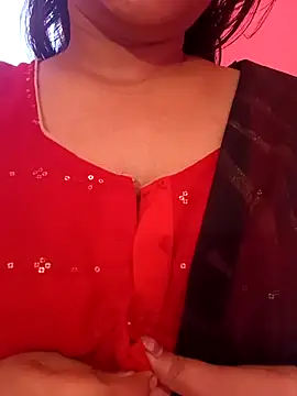 Snapshot of Aaradhya_Sharma chatting on 12, 10, 2025 Aaradhya Sharma online show from 12, 10, 2025