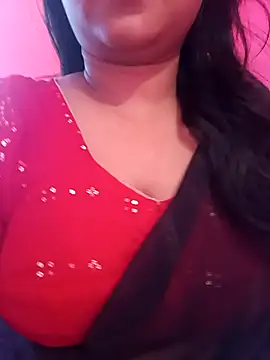 Snapshot of Aaradhya_Sharma chatting on 13, 10, 2025 Aaradhya Sharma online show from 13, 10, 2025