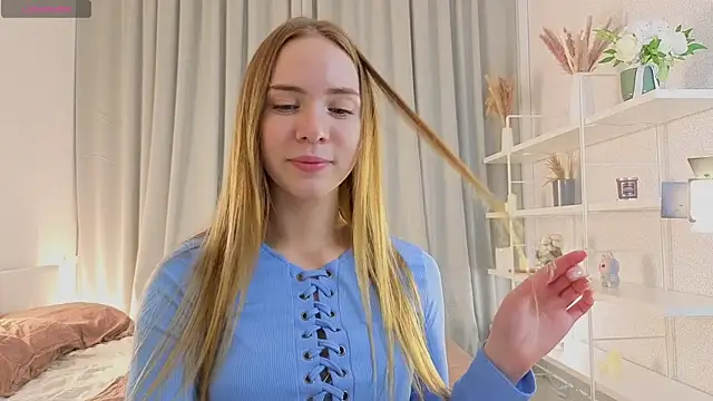 CarollSmithh online show from 13, 11, 2025