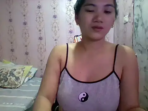 Rosette0516 online show from 3, 10, 2025