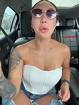 Sarahlove 90 online show from 15, 10, 2025