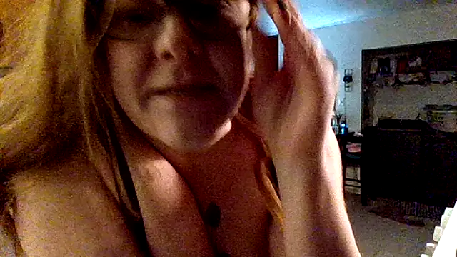 ScrawburryBBW online show from 2, 12, 2025