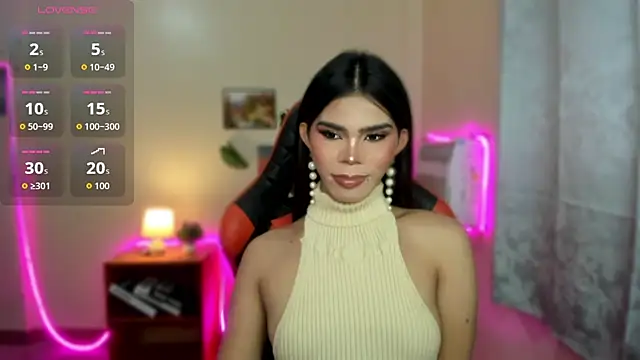 Snapshot of dianne_swift chatting on 26, 11, 2025 dianne swift online show from 26, 11, 2025