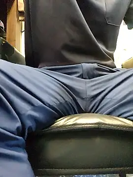 Snapshot of anggllaaa chatting on 10, 9, 2025 anggllaaa online show from 10, 9, 2025