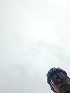 Snapshot of anggllaaa chatting on 19, 9, 2025 anggllaaa online show from 19, 9, 2025