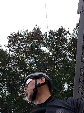 Snapshot of anggllaaa chatting on 17, 10, 2025 anggllaaa online show from 17, 10, 2025