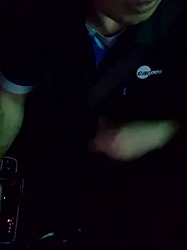 Snapshot of anggllaaa chatting on 1, 11, 2025 anggllaaa online show from 1, 11, 2025