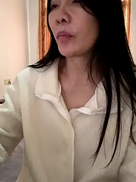 xiiuuff18 online show from 11, 11, 2025