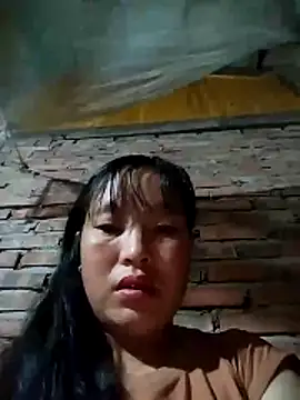 Snapshot of miss-su chatting on 6, 11, 2025 miss-su online show from 6, 11, 2025