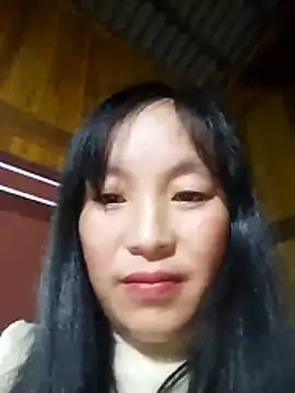 Snapshot of miss-su chatting on 27, 11, 2025 miss-su online show from 27, 11, 2025