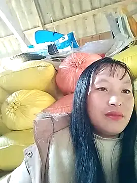 Snapshot of miss-su chatting on 2, 12, 2025 miss-su online show from 2, 12, 2025