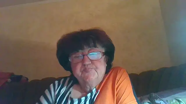Snapshot of MilaSky5303 chatting on 30, 9, 2025 MilaSky5303 online show from 30, 9, 2025