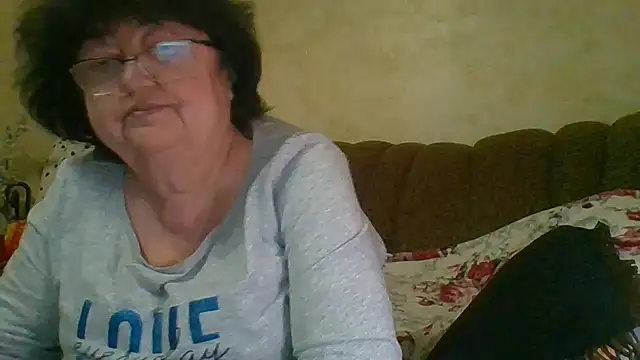 MilaSky5303 online show from 13, 12, 2025