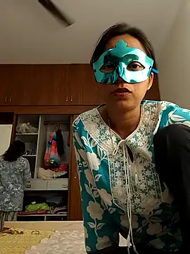 Snapshot of your_chandni04 chatting on 22, 9, 2025 your chandni04 online show from 22, 9, 2025