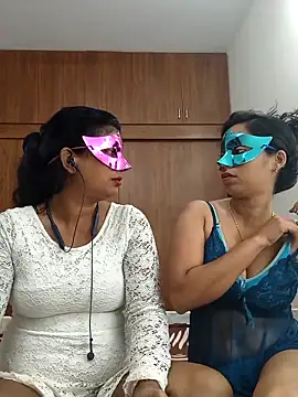 Snapshot of your_chandni04 chatting on 15, 10, 2025 your chandni04 online show from 15, 10, 2025