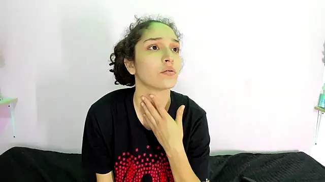 TeensNews18 online show from 9, 10, 2025