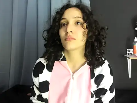 TeensNews18 online show from 10, 11, 2025