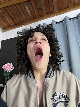 TeensNews18 online show from 20, 2, 2026