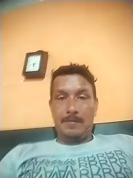 Snapshot of colombiano198720 chatting on 22, 9, 2025 colombiano198720 online show from 22, 9, 2025