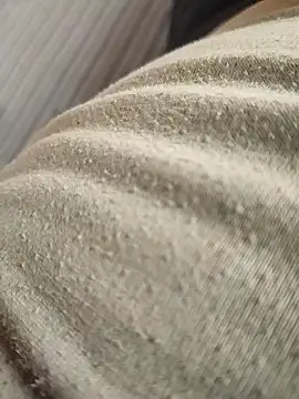 Snapshot of colombiano198720 chatting on 6, 10, 2025 colombiano198720 online show from 6, 10, 2025