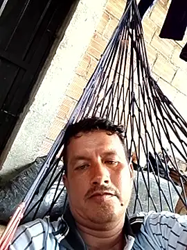 Snapshot of colombiano198720 chatting on 29, 11, 2025 colombiano198720 online show from 29, 11, 2025