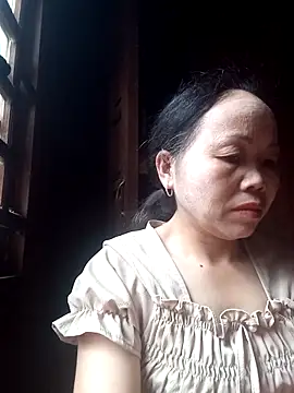  YooY  online show from 22, 10, 2025