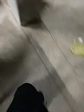 Snapshot of Senurak99 chatting on 17, 9, 2025 Senurak99 online show from 17, 9, 2025