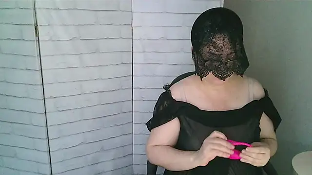 Helen xi  online show from 17, 12, 2025