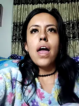 Snapshot of Queen_Ashly chatting on 4, 12, 2025 Queen Ashly online show from 4, 12, 2025