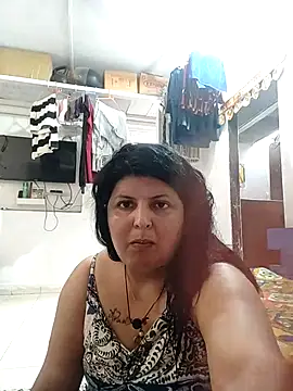 Snapshot of Jann_Riya333 chatting on 11, 10, 2025 Jann Riya333 online show from 11, 10, 2025