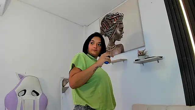 Gabrielaa Miller  online show from 13, 11, 2025