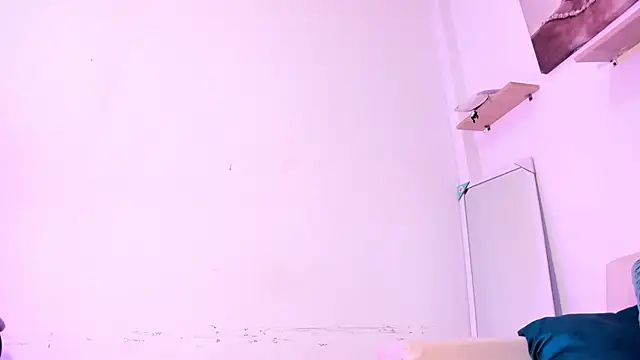 Gabrielaa Miller  online show from 26, 11, 2025