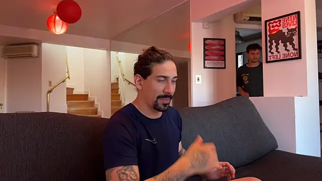 Snapshot of lenruy chatting on 3, 11, 2025 lenruy online show from 3, 11, 2025