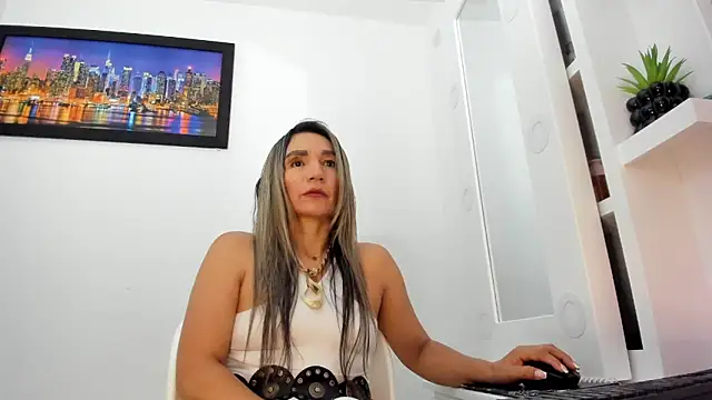 Ms lunaRose online show from 25, 2, 2026