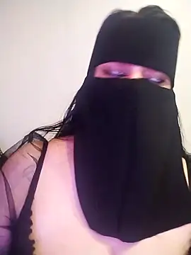 lilyan12 online show from 22, 4, 2026