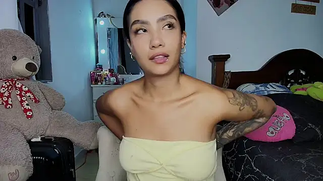 mia yireth online show from 6, 10, 2025