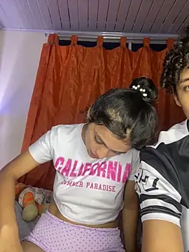 Nezuko-uWux online show from 26, 9, 2025