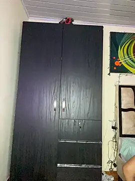 Nezuko-uWux online show from 2, 10, 2025