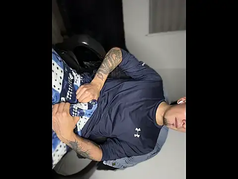 Juliopaspi online show from 17, 4, 2026