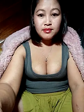 maycuc123 online show from 15, 12, 2025