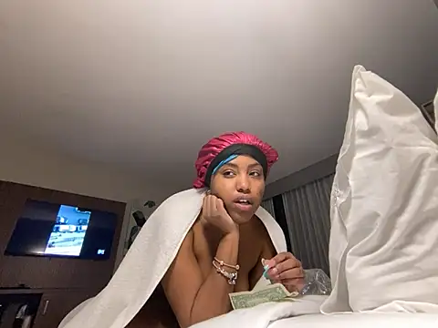 Snapshot of princesslivv chatting on 13, 2, 2026 princesslivv online show from 13, 2, 2026