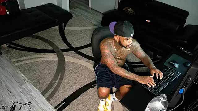 SLANGONDEMHOES online show from 29, 9, 2025