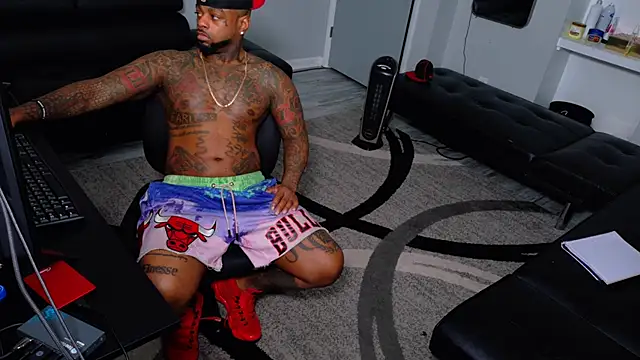 SLANGONDEMHOES online show from 7, 4, 2026