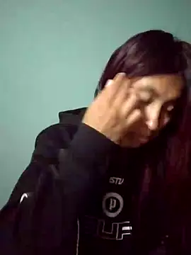 Snapshot of Pocahontas_tw chatting on 13, 11, 2025 Pocahontas tw online show from 13, 11, 2025