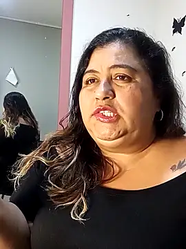 curvy diva  online show from 6, 1, 2026