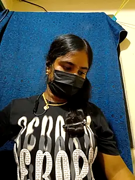 mini-queen online show from 2, 4, 2026